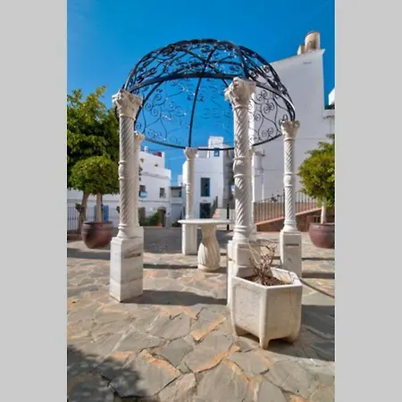 Feriehus Casa Beaumont - Awesome Andalusian Townhouse *
