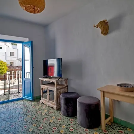 Feriehus Casa Beaumont - Awesome Andalusian Townhouse *